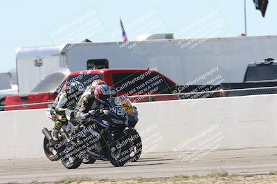 media/Oct-05-2025-CVMA (Sun) [[beeef4f201]]/Race 11-500-400(4)-350 Supersport/